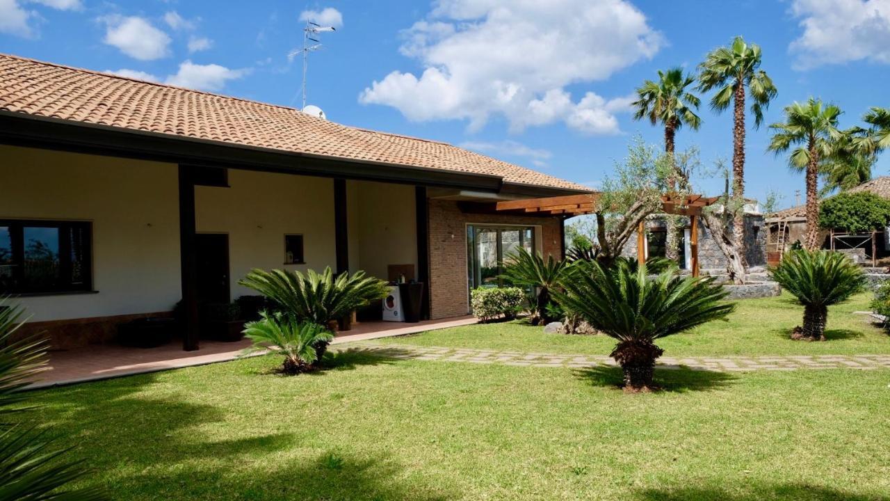 Holiday Homes Borgo Papardo Giarre Exterior foto